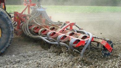 Enfouisseur à dents rigides ou flexibles