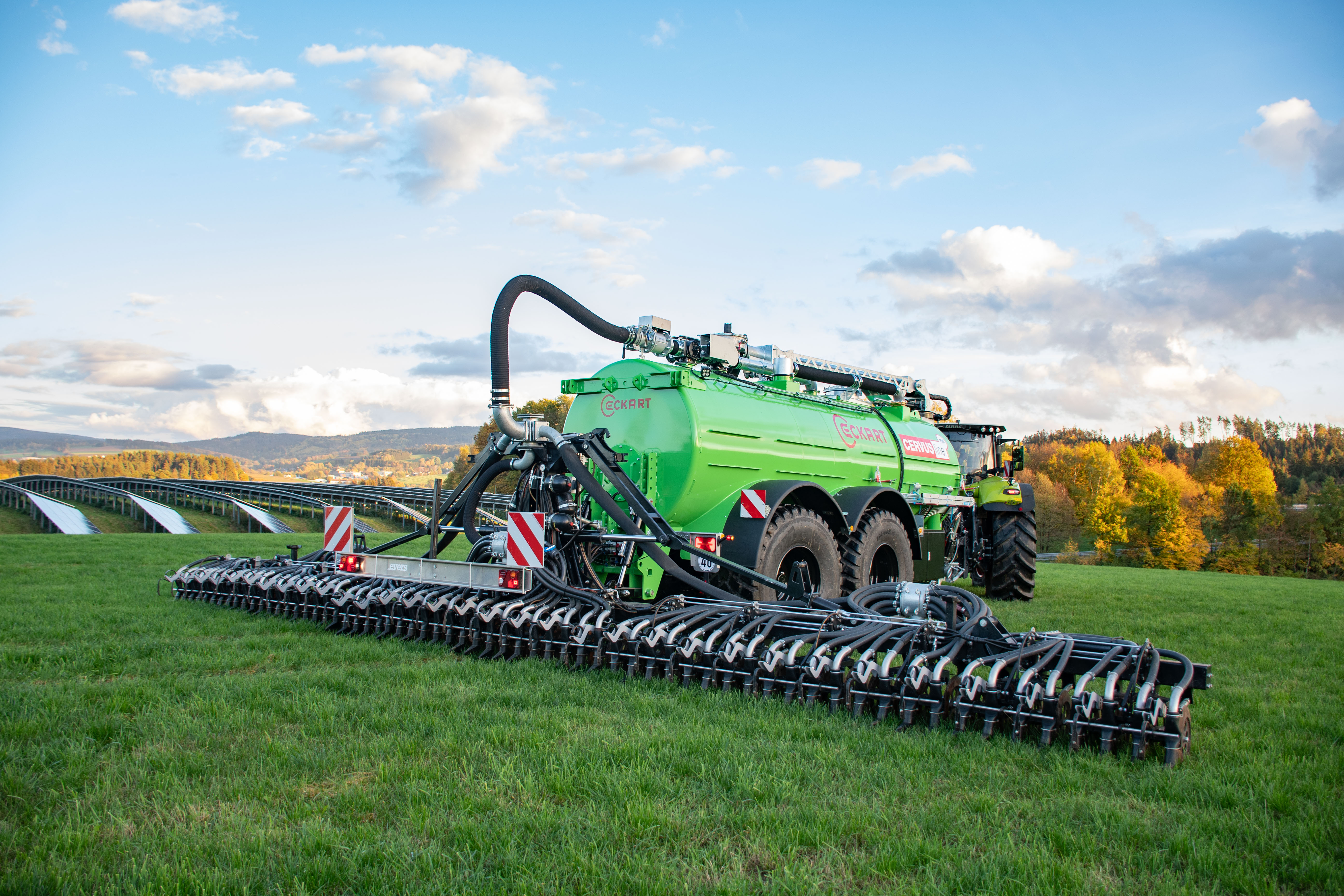 Le Quadro Disc Evers est un enfouisseur combiné polyvalent et efficace pour les céréales, les prairies et les terres arables. 