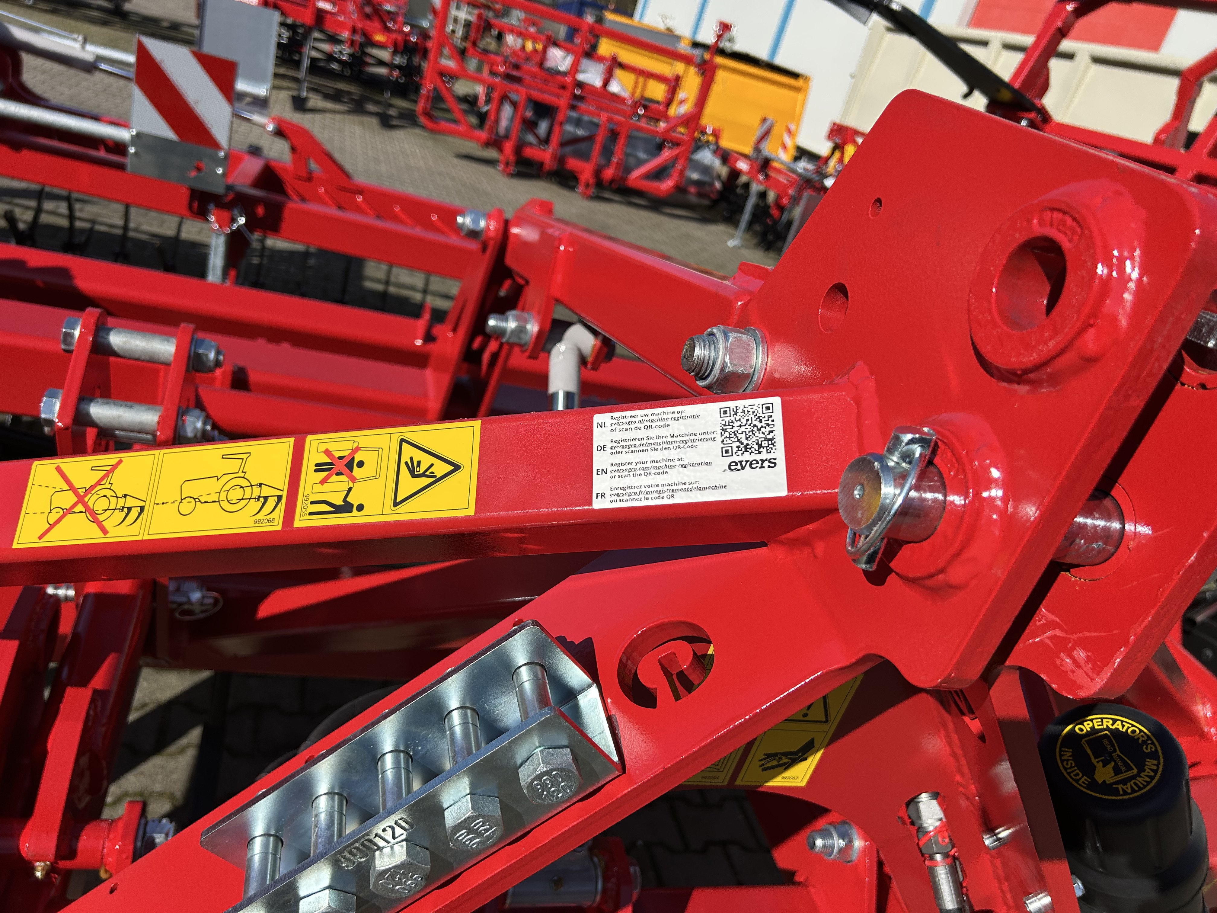 Autocollant d’enregistrement sur une machine Evers