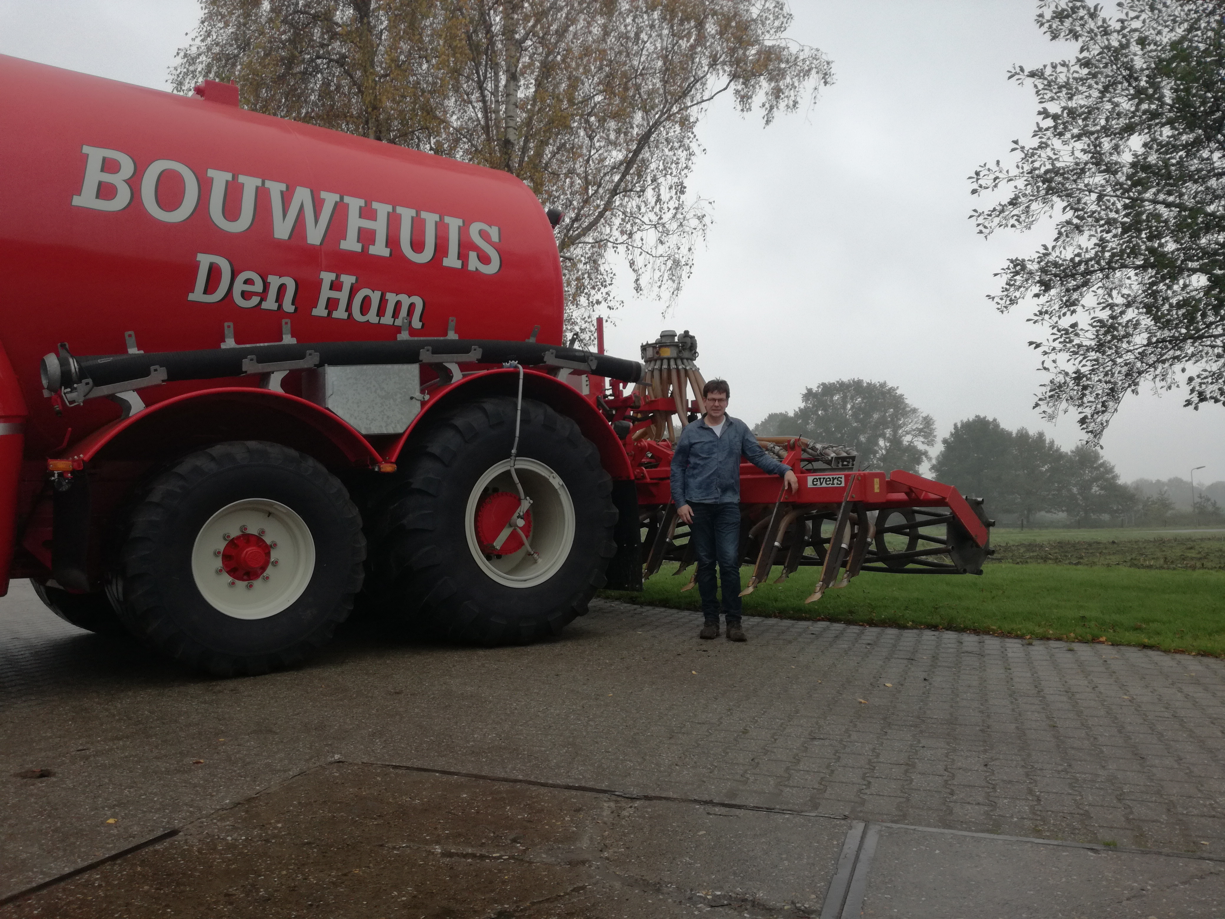 Gerwin Bouwhuis, Entreprise de travaux agricoles, Pays-Bas: "Notre parc comporte plusieurs matériels Evers et je suis très satisfait de l’aide de ces professionnels"