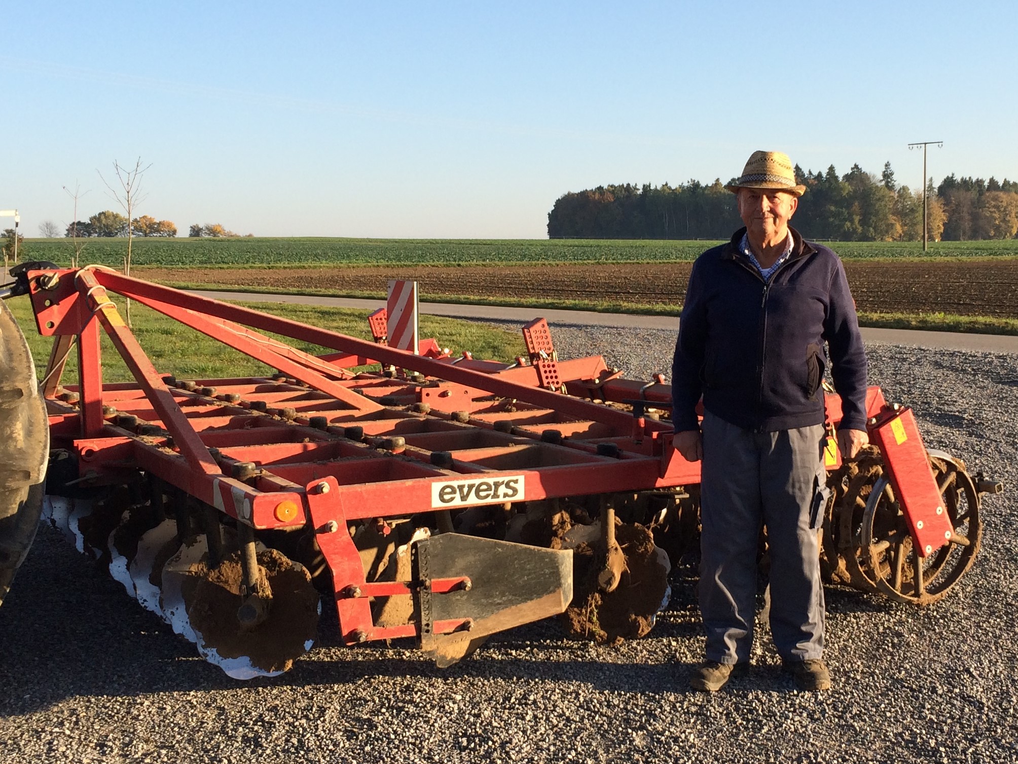 Hezel, exploitation agricole familiale, Allemagne: "Quelle que soit la nature du sol, Evers propose une solution personnalisée, qui résiste à toutes les conditions météorologiques"